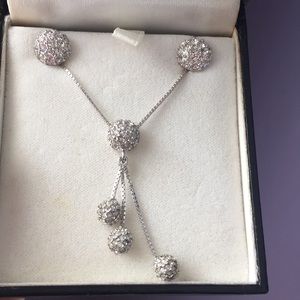 NIB Vintage Valentino necklace and earrings set